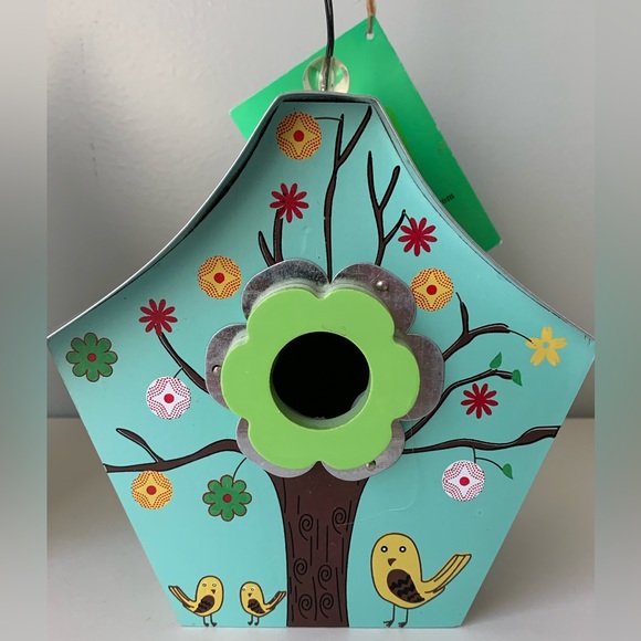 New vintage Painted Robin’s egg blue birdhouse never used - Picture 3 of 10